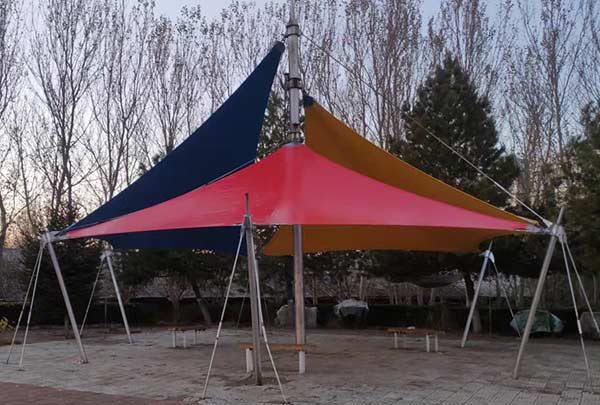 膜結(jié)構(gòu)汽車棚設(shè)計(jì)的特殊性