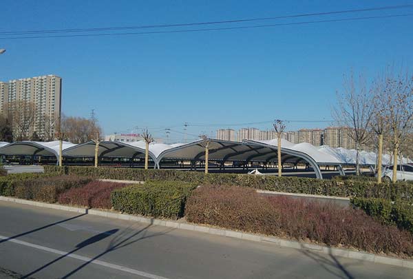 長春膜結構停車棚的施工過程